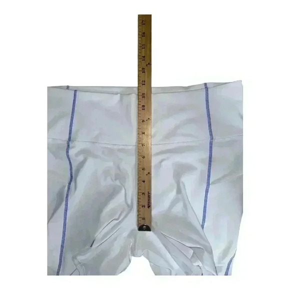 Fabletics White Oasis PureLuxe High Waisted Shorts, XXL - Picture 7 of 9